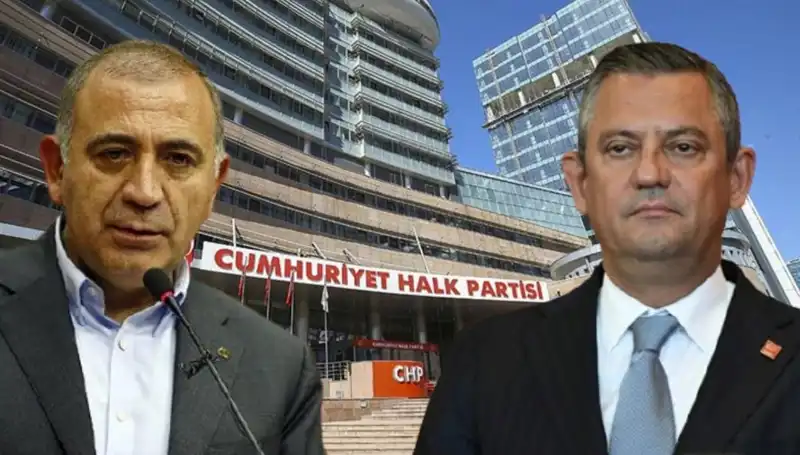 CHP Kuruluş Törenine Katılan Tekin, Lider Özgür Özel’i Karşılıyor!
