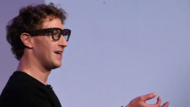 Zuckerberg’ün Yeni Gözlüğü: Yapay Zeka ile Geleceği Şekillendiriyor