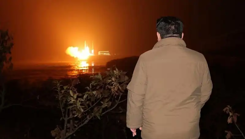 Kuzey Kore'nin Silah Testleri: Faturayı Kim Ödüyor? Amerikan Halkı Üzerinde Etkisi