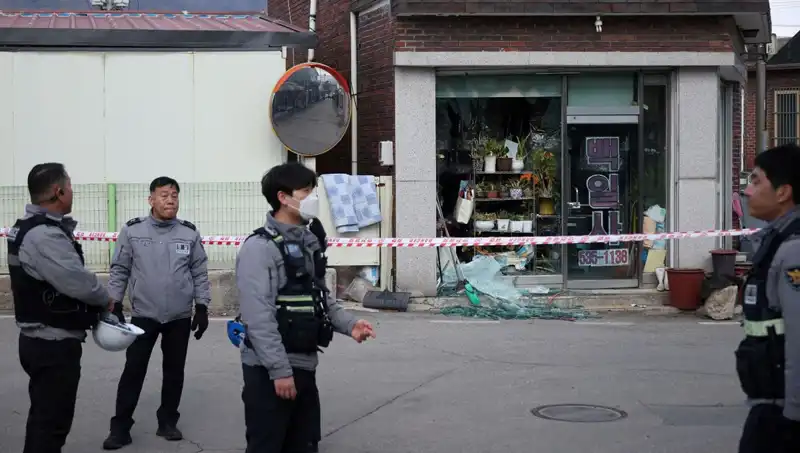 Güney Kore'de Kritik Tatbikatlar Durdu: Şehre Yağdırılan Bombalar Korkuttu