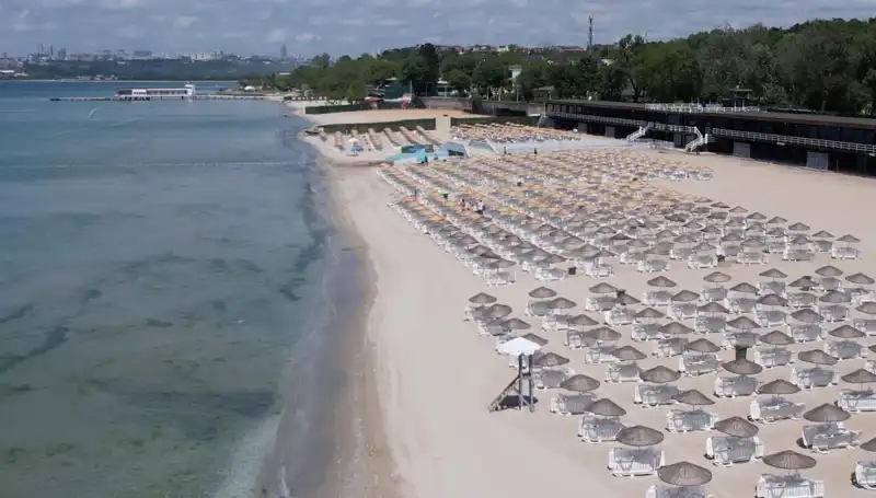 İstanbul Plajlarında 2025 Ücretleri Belirlendi: Sarıyer, Florya ve Adalar’ı Keşfedin!