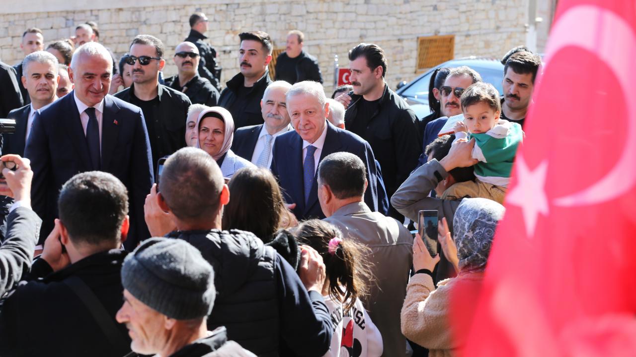 Cumhurbaşkanı Erdoğan Antalya'da Hususi Toplantı Gerçekleştirdi