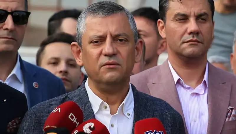 Özgür Özel: Bu Bayram Bizlere Gerçekten Bayram Gibi Gelmedi