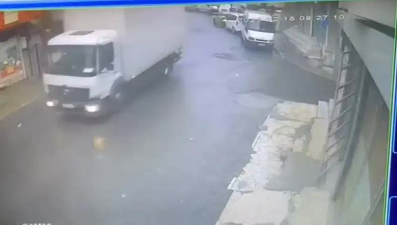 İstanbul'da Sahte Polisler 1,7 Milyon Lirayı Gaspetti, "Şaka Yapacaktık" Dediler!