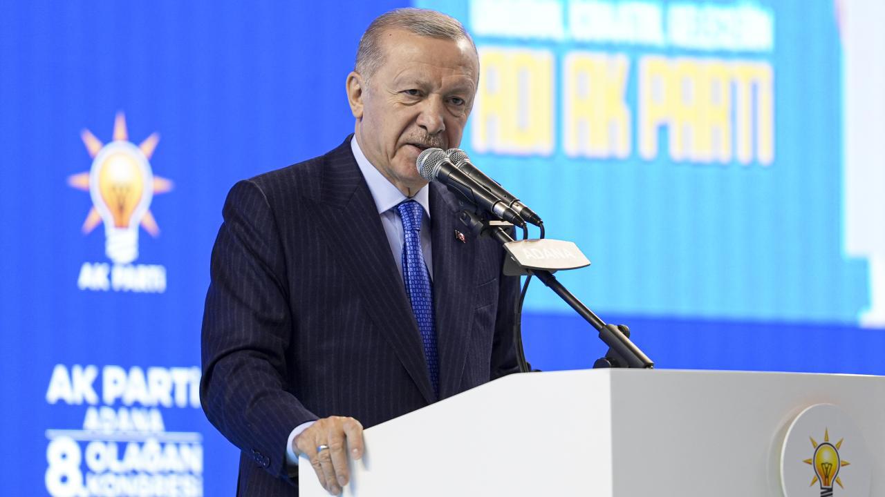 Erdoğan'dan Özel'e: Esenyurt'tan, Beşiktaş'tan haberin yoksa sen bu işi bırak!