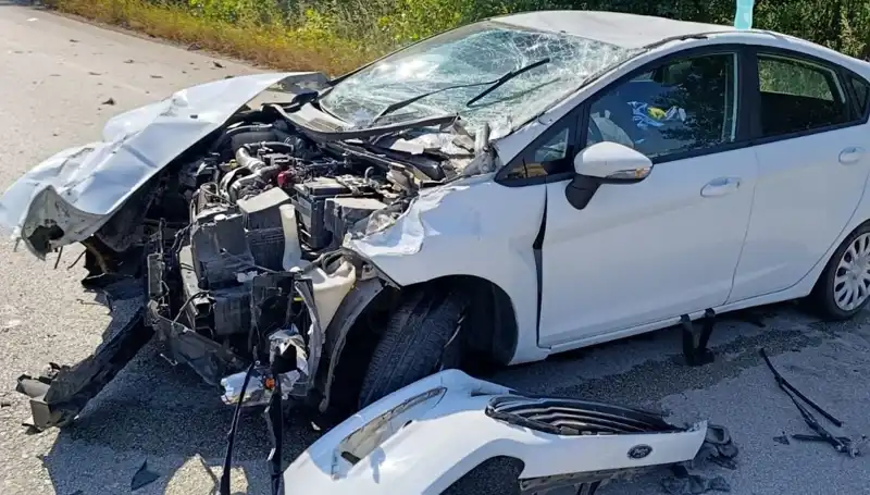 Çanakkale'de Kaydedilen Trafik Kazası, 2 Kişiyi Yaraladı!