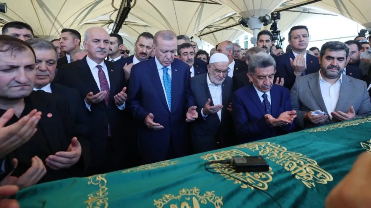 Saadet Partisi Kurucusu Recai Kutan Ebediyete Uğurlandı: Cumhurbaşkanı Erdoğan Cenazeye Katıldı