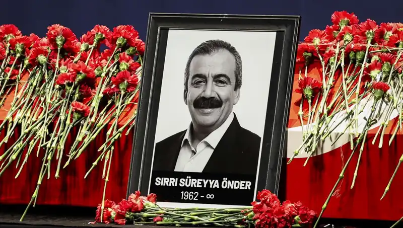 Meclis’te Sırrı Süreyya Önder Anması: Hatıralar ve Veda