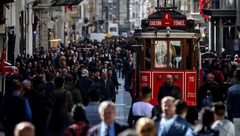 Türkiye Nüfusu 2023'te Rekor Kırdı: Nüfus Artışına Dair Çarpıcı Veriler