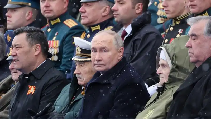 Rus Ordusu Genişliyor: Putin’in Askeri Seferberlik Hamlesi