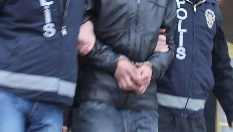 Konya'da Yüzde Yüz Dolandırıcılık: 13 Kişi Operasyonla Tutuklandı