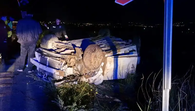 İstanbul'da Feci Kaza: Otomobil Şarampole Devrildi, 1 Kişi Hayatını Kaybetti