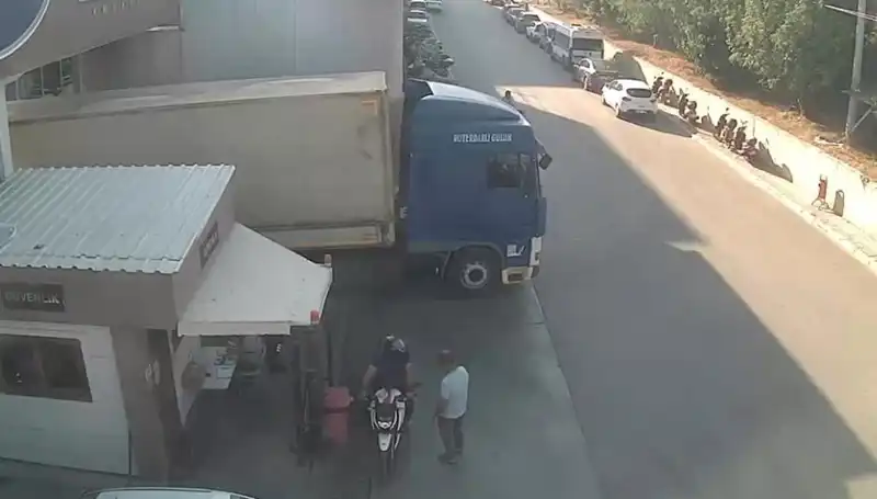 İstanbul'da Nakliye Şebekesine Operasyon: Milyonlarca Liralık Ürün Ele Geçirildi