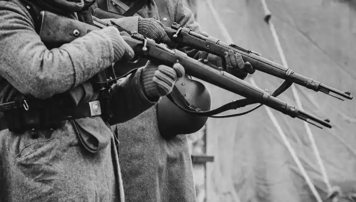İngiliz İstihbarat Şefinin Aile Geçmişi: Nazi Casusu Gerçeği Ortaya Çıktı