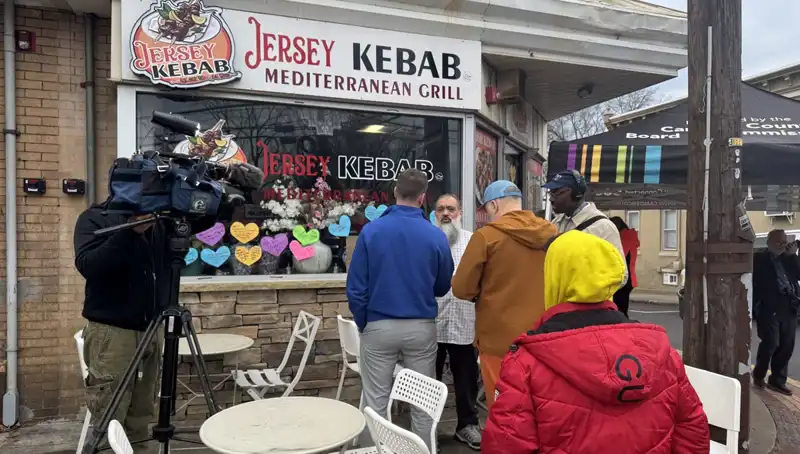 Yeşil Kart Bekleyen Türk Ailesi Trump Yönetimi Altında Gözaltına Alındı