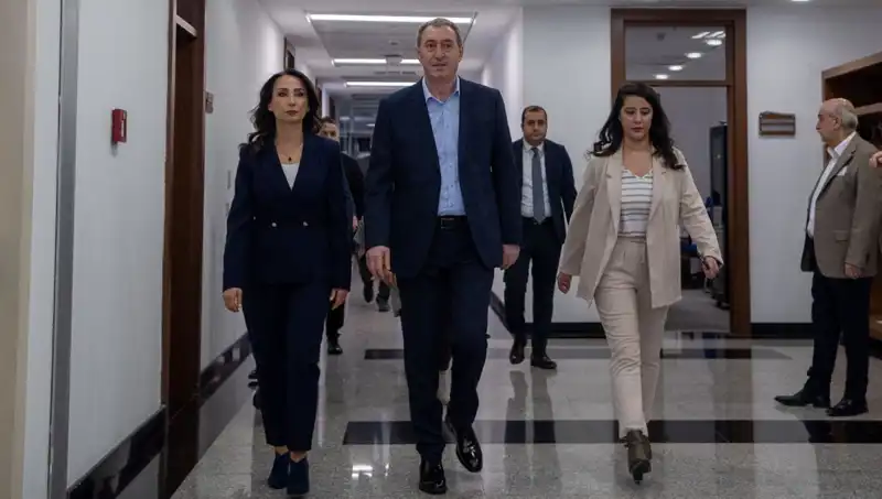 DEM Parti Heyetinin Siyasi Parti Turu Bugün Üç Yeni Partiye Uğrayacak