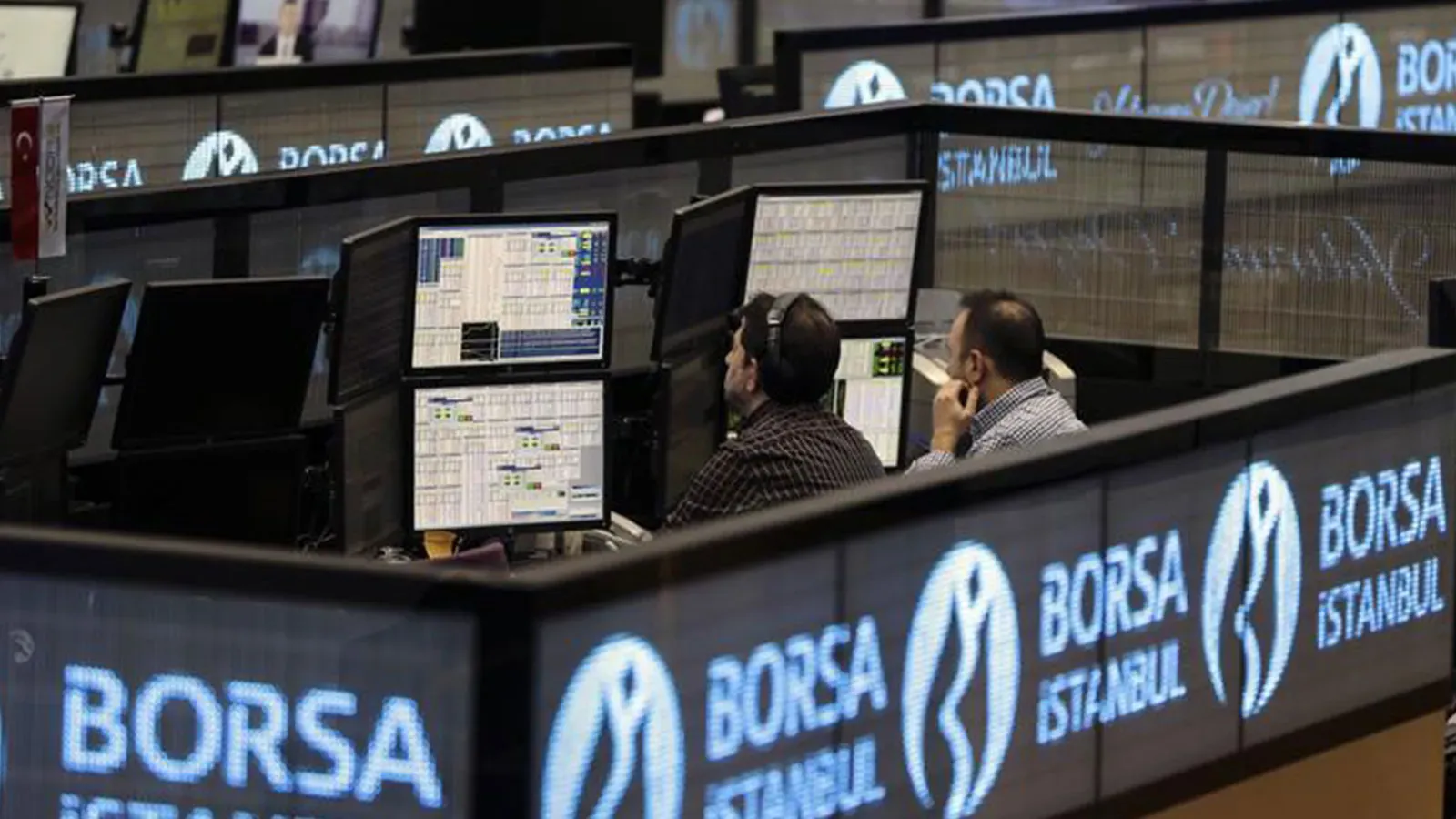 Borsa Haftaya Düşüşle Başladı: Yatırımcılar Endişeli