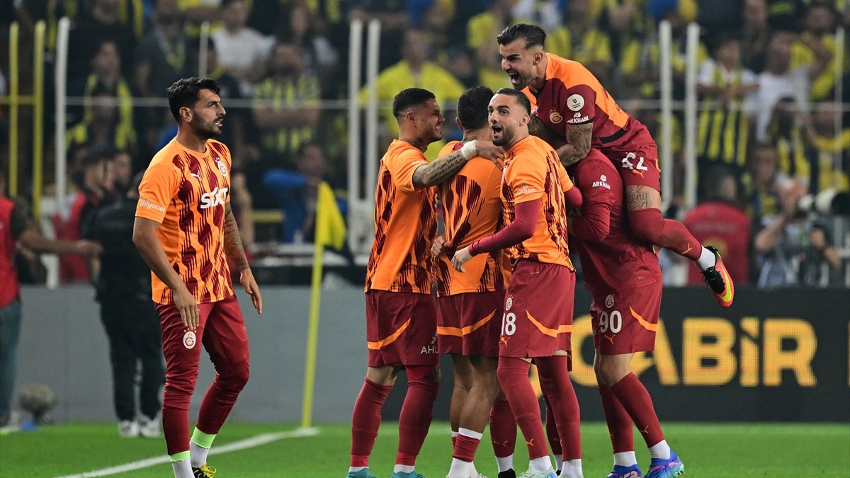 Galatasaray - PAOK Maçında Muhtemel 11'ler Belli Oldu