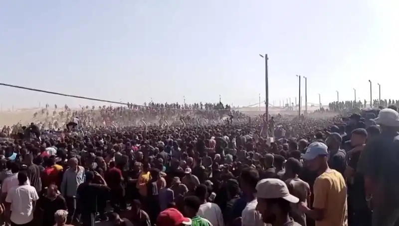 Filistin'de İnsani Yardım İhtiyacı: İsrail Saldırıları 30 Can Aldı