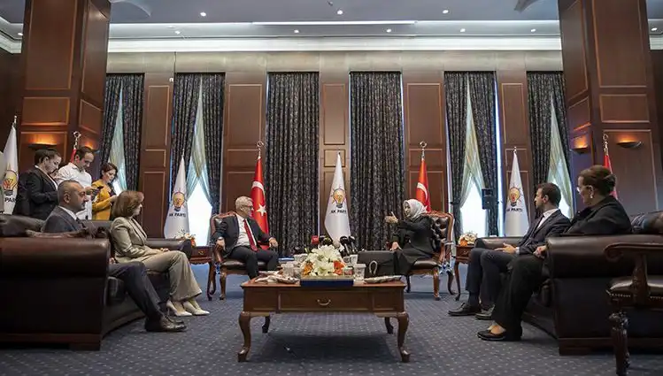 AK Parti'nin Bayramlaşma Programı Açıklandı, CHP Davet Edilmedi!