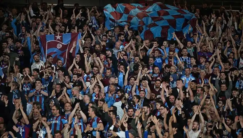 Trabzonspor-Galatasaray Maçının Biletleri Satışa Çıktı, Kaçırmayın!
