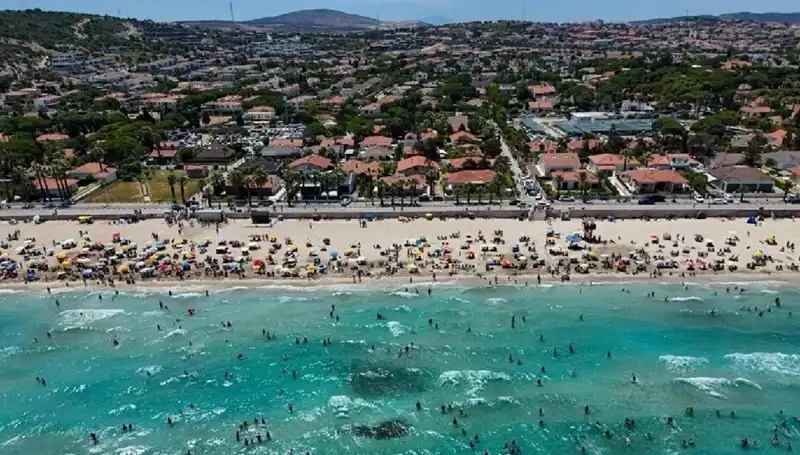 Çeşme'de Su Krizi Derinleşiyor: Kesinti Süresi Uzatıldı!